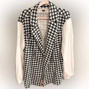 SHEIN Black and White Houndstooth Blazer
